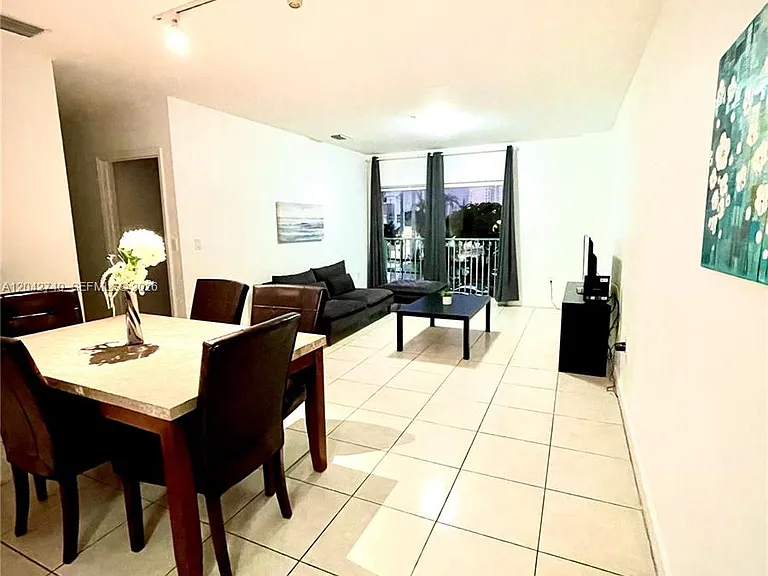 2280 SW 32nd Ave #202 — Photo 1