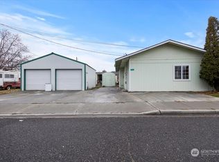 1301 E 6th Ave, Kennewick, WA 99336
