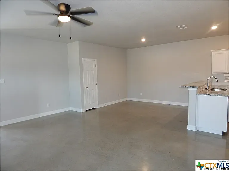 1711 Pueblo Trce #2B — Photo 6