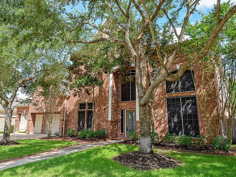 21010 Kelliwood Park Ln — Photo 2