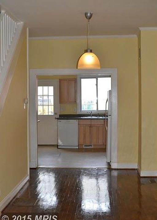 2nd image of 500 S Highland Ave
