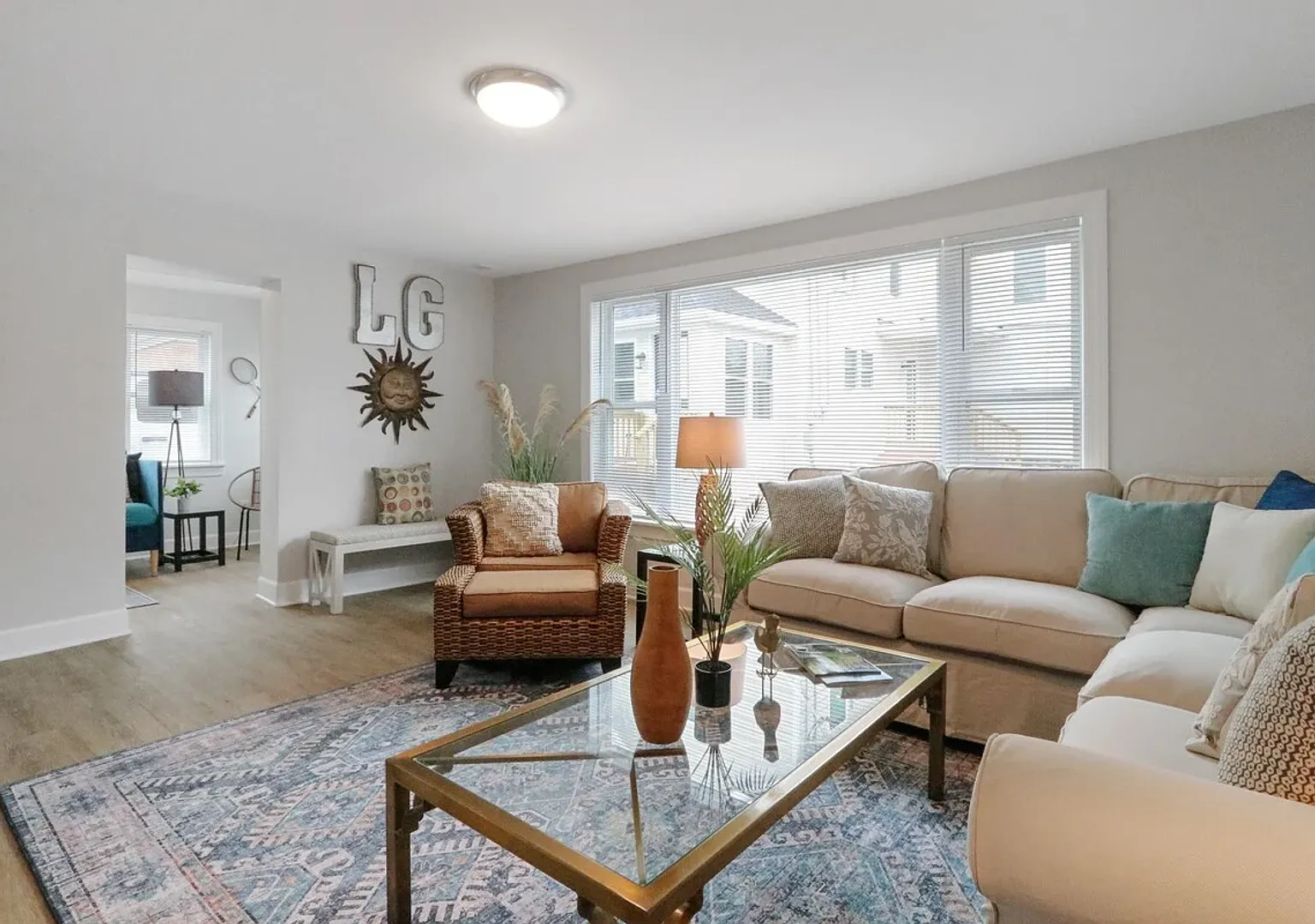 Historic Downtown Lake Geneva Carriage House Available for Monthly & Mid-Term Rentals — Photo 3