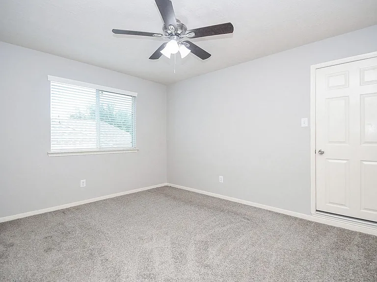14319 Heath Falls Ln — Photo 26