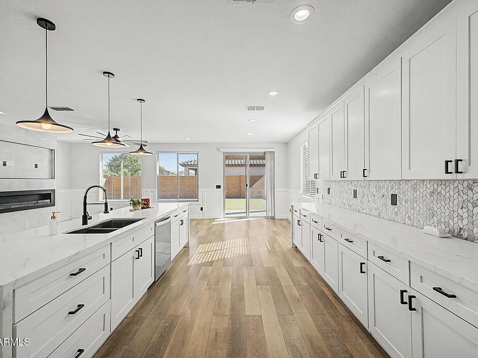 1st image of 26051 W LONE CACTUS Drive