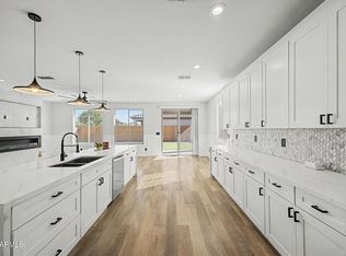 26051 W Lone Cactus Dr, Buckeye, AZ 85396