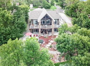 412 Longview Rd W, Bottineau, ND 58318