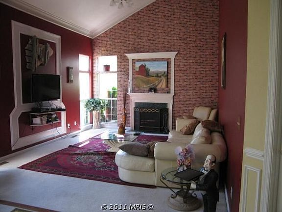 2nd image of 14930 Greenhill Crossing Dr