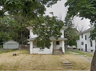 914 Stockdale St, Flint, MI 48504