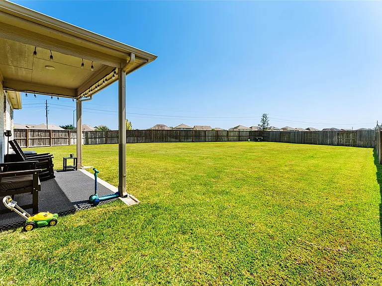 21103 Sherrell Bay Dr — Photo 28