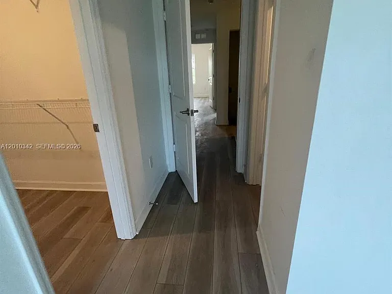 6909 Harbours Edge Ave #6909 — Photo 17