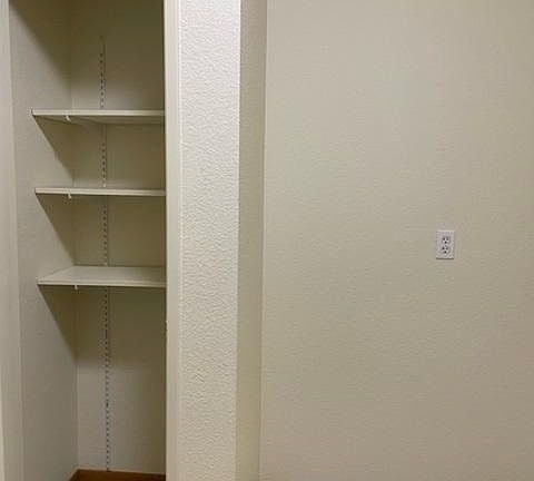 4th image of 4192 Georgia Ct #C