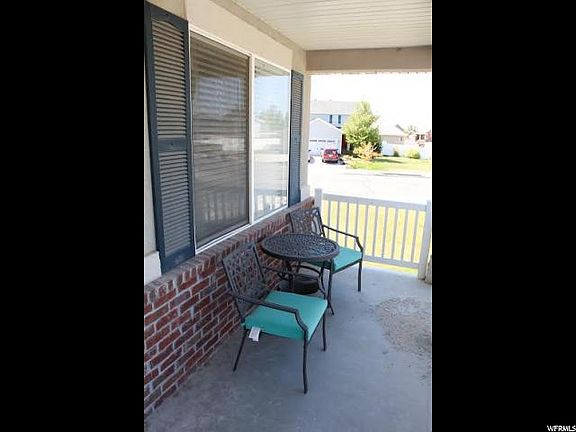 4th image of 187 Dory Ln