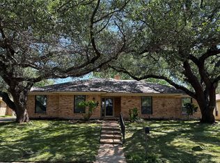 4621 Foxfire Way, Fort Worth, TX 76133