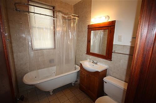 5th image of 2109 N Richmond St #2R