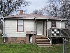 2nd image of 114 Fann Ct