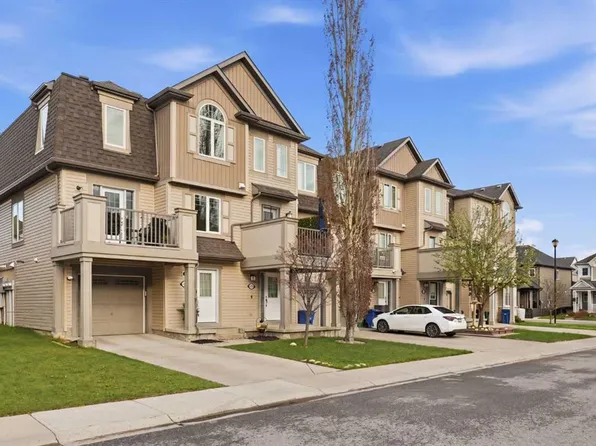 52 W Windstone Grn SW, Airdrie, AB T4B 0N8