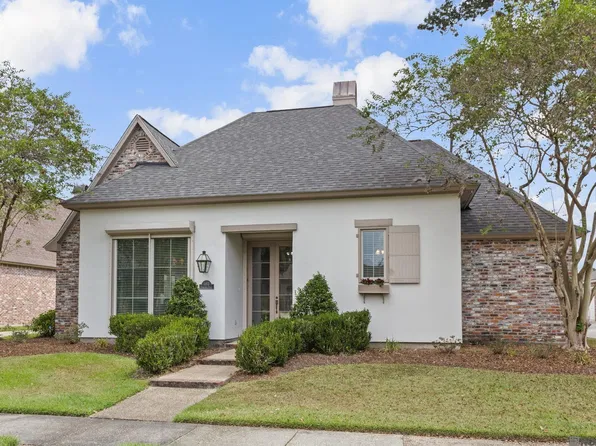 6915 Dianthus Dr, Baton Rouge, LA 70817