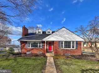 45 E Main St, Landisville, PA 17538
