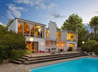 31 Carver St, Sag Harbor, NY 11963