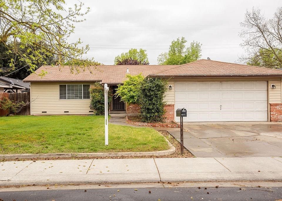 1st image of 2104 La Veta Ct