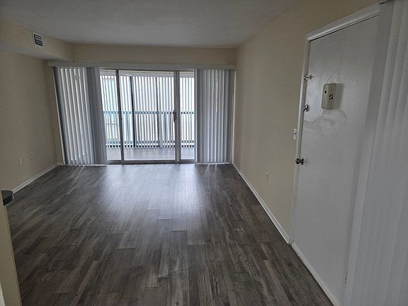 3rd image of 8605 Huron Ct Unit 34