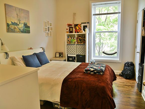 5th image of 1856 N Humboldt Blvd #101