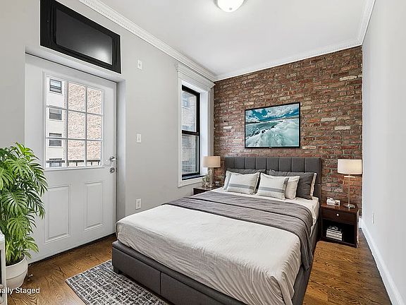 2nd image of 437 W 53rd St APT 3A