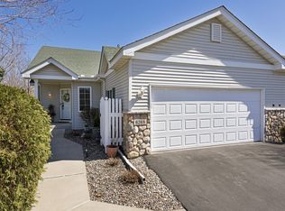 6268 Upland Ln N, Maple Grove, MN 55311