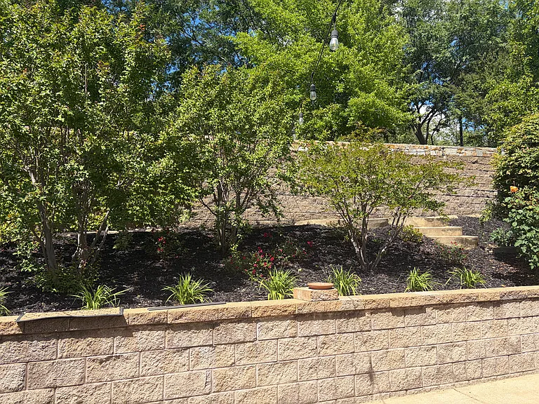 5028 Garlenda Dr — Photo 21