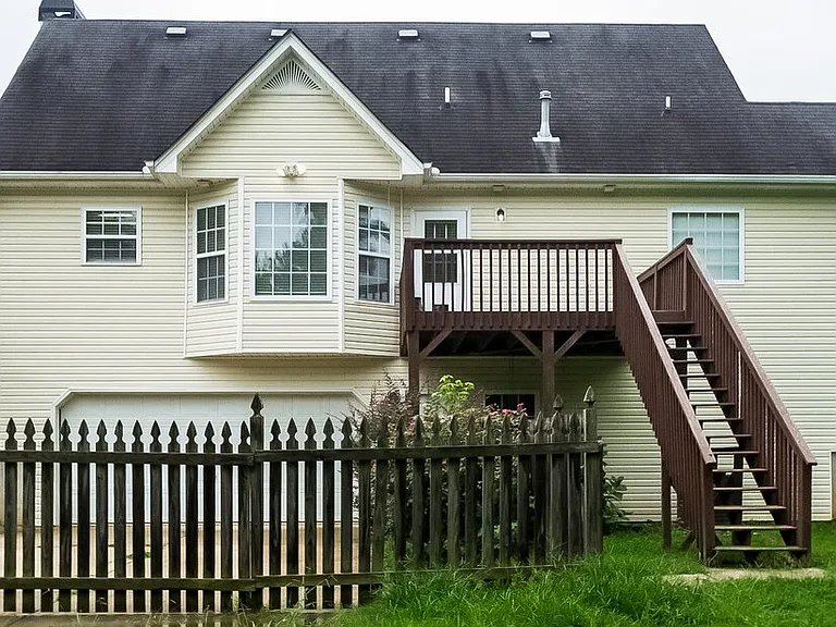 19 Colonial Way — Photo 15