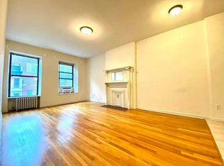 117 W 69th St #E1, New York, NY 10023