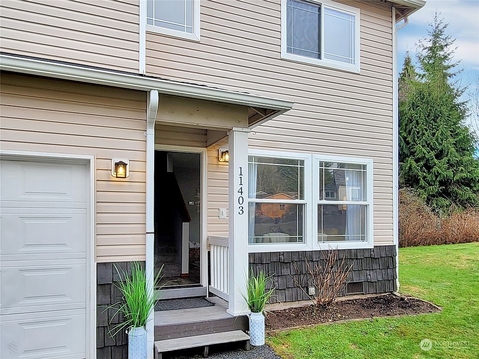 1st image of 11403 20th Street NE