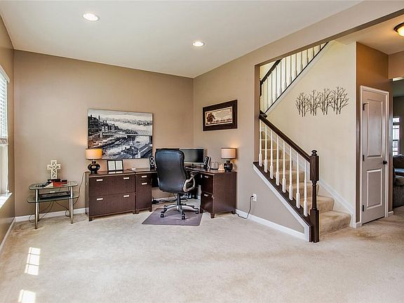 3rd image of 1120 Harlowe Ln
