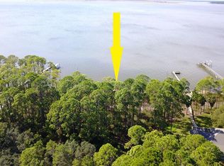 269 Magnolia Bay Dr, Eastpoint, FL 32328