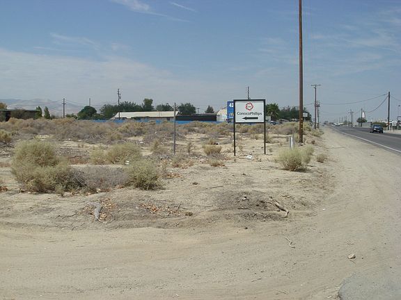 Wade & Kern looking west