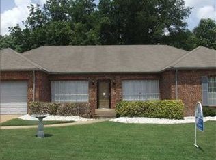 5586 Sweet Gum Dr, Memphis, TN 38134