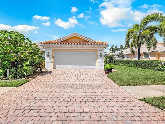 3rd image of 4823 Lasqueti WAY