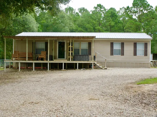 23364 Lobell Rd, Livingston, LA 70754