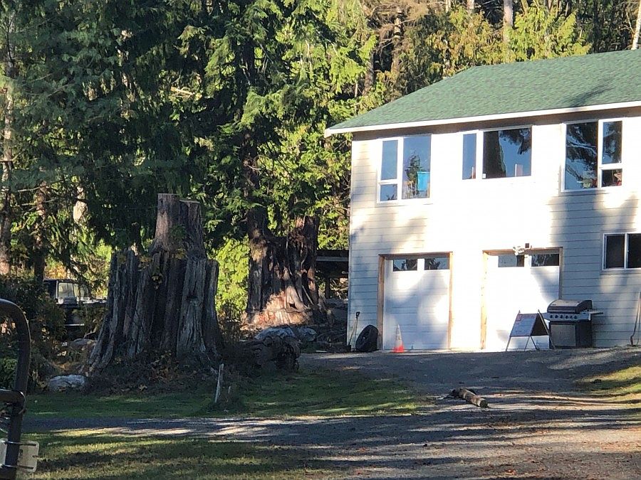 2nd image of 712 169th Ave NE