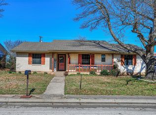 1900 College St, Gainesville, TX 76240