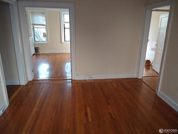 2nd image of 3407 36th Ave APT 3C