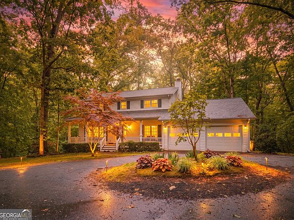 2nd image of 2416 Mount Vernon Rd