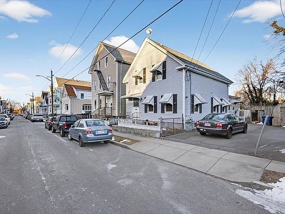 3rd image of 12 Reynolds St