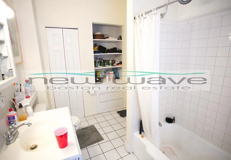 227 Newbury St #2F — Photo 5