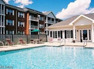 247 Harbour Town Dr APT 39, Madison, WI 53717