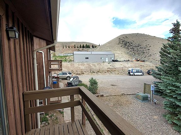 2nd image of 10-205 D St
