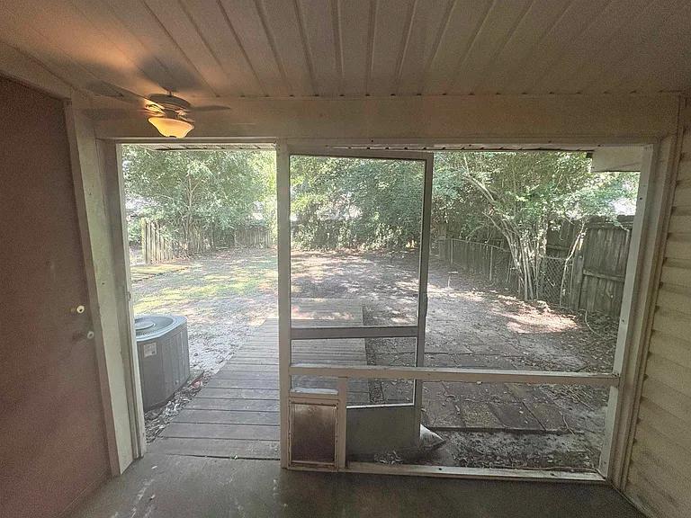 3245 Mound Dr — Photo 18