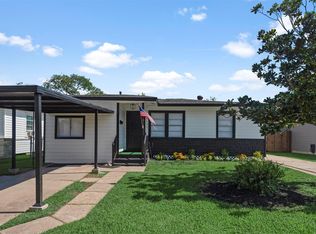 10137 Fairfax St, Houston, TX 77029