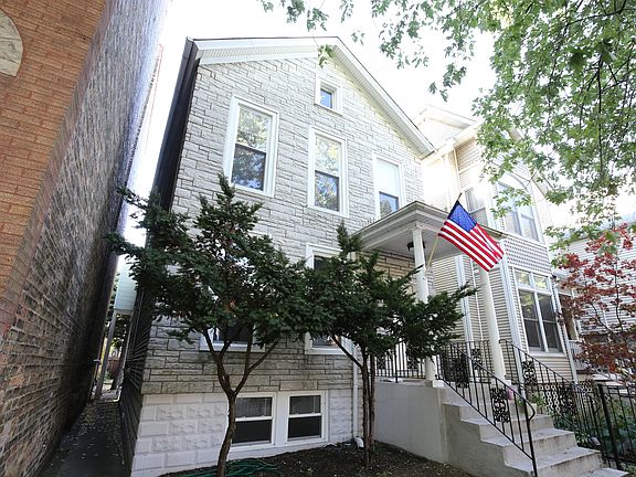 2nd image of 3050 N Clifton Ave #G