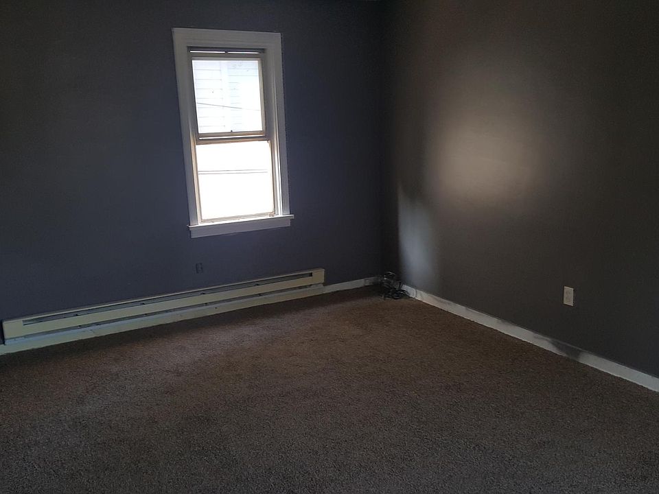 2nd image of 1274 Stoner St